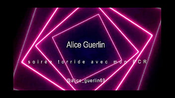 Alice Guerlin é fodida pela amiga sexual.