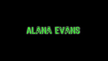 Alana Evans Sucks On A Fat Cock