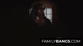 FamilyBangs.com ⭐ Meine sinnliche Stiefmutter zieht sich um, Penny Barber, Dante Cole
