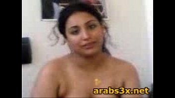 AS3655-Pretty-Iraqi-teen-filmed-nude-by-BF-TM