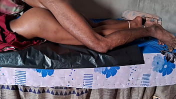 Beau-frère m'a emmené dans la nouvelle maison et m'a baisé fort Desi vraie vidéo de sexe nouvelle saison sexe hindi vidéo sexy meilleures vidéos de sexe partage jaune