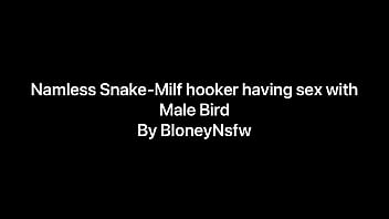 Hooker-milf serpiente sin nombre teniendo sexo con pájaro macho