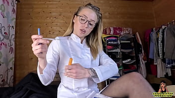 Heißer Amateur-Anal mit der sexy russischen Krankenschwester - Leksa Biffer