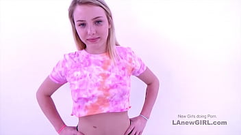 Super cute Blonde teen gives perfect blowjob at casting audition