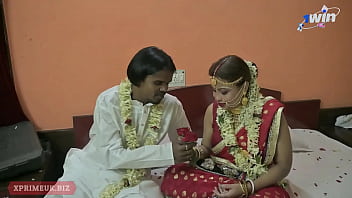 デジインドの結婚式の初夜のセックス