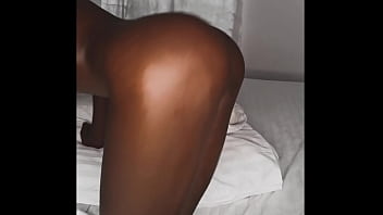 Missblackreey - Showing Off my Oiled Up Ass with Asshole Winking