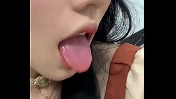 to lick