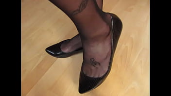 cute black leather ballet flats and nylons - shoeplay by Isabelle-Sandrine