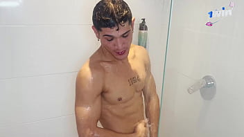Latina babe and her boyfriend have hot shower sex